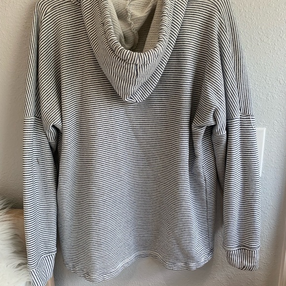 O’Neil Pull Over Hoodie Size M‎ (830) - Picture 4 of 7